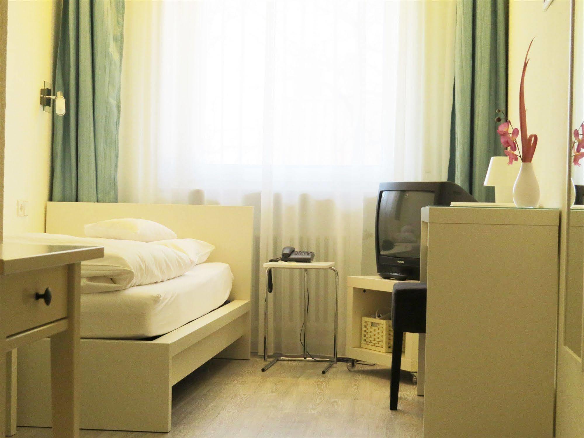 Hotel & Restaurant Die Linde Wangen  Экстерьер фото